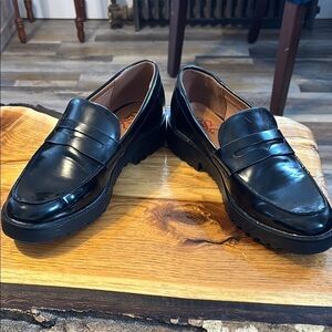 Mia Amour Hali, healed ,Black  Loafers size 8.5